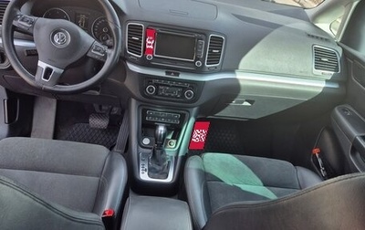 Volkswagen Sharan II, 2010 год, 1 200 000 рублей, 1 фотография