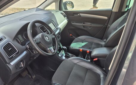 Volkswagen Sharan II, 2010 год, 1 200 000 рублей, 9 фотография