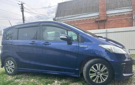 Honda Freed I, 2011 год, 1 220 000 рублей, 2 фотография