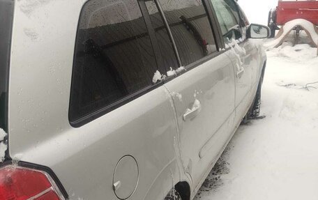Opel Zafira B, 2006 год, 445 000 рублей, 4 фотография