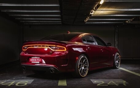 Dodge Charger, 2019 год, 6 077 700 рублей, 2 фотография