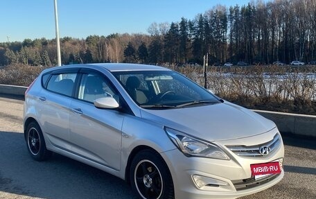 Hyundai Solaris II рестайлинг, 2014 год, 1 050 000 рублей, 3 фотография