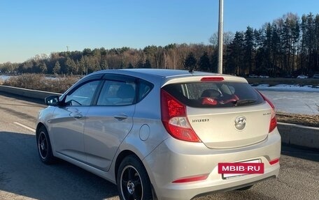 Hyundai Solaris II рестайлинг, 2014 год, 1 050 000 рублей, 5 фотография
