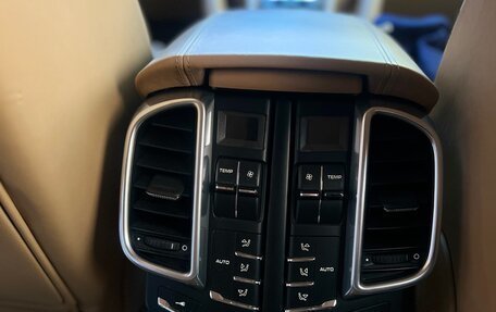 Porsche Cayenne III, 2011 год, 3 399 000 рублей, 23 фотография