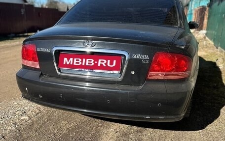 Hyundai Sonata IV рестайлинг, 2006 год, 500 000 рублей, 1 фотография
