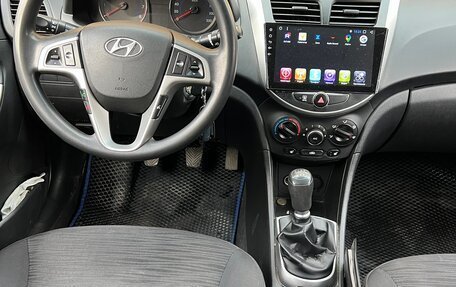 Hyundai Solaris II рестайлинг, 2014 год, 1 010 000 рублей, 10 фотография