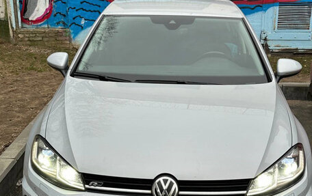 Volkswagen Golf VII, 2018 год, 2 250 000 рублей, 13 фотография