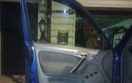 Toyota RAV4, 2001 год, 750 000 рублей, 4 фотография