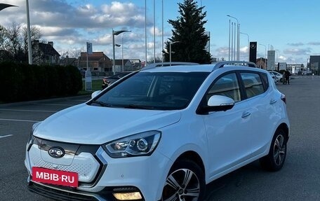 JAC iEV7S I, 2020 год, 1 350 000 рублей, 2 фотография