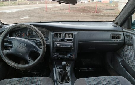 Toyota Carina, 1994 год, 250 000 рублей, 2 фотография