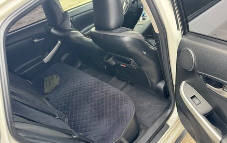 Toyota Prius, 2013 год, 1 700 000 рублей, 11 фотография