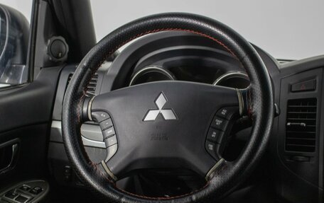 Mitsubishi Pajero IV, 2012 год, 2 180 000 рублей, 15 фотография