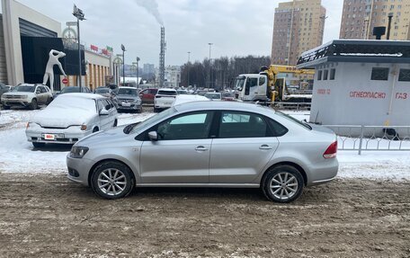 Volkswagen Polo VI (EU Market), 2015 год, 1 300 000 рублей, 2 фотография