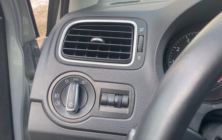 Volkswagen Polo VI (EU Market), 2015 год, 1 300 000 рублей, 10 фотография