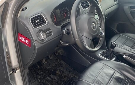 Volkswagen Polo VI (EU Market), 2015 год, 1 300 000 рублей, 6 фотография