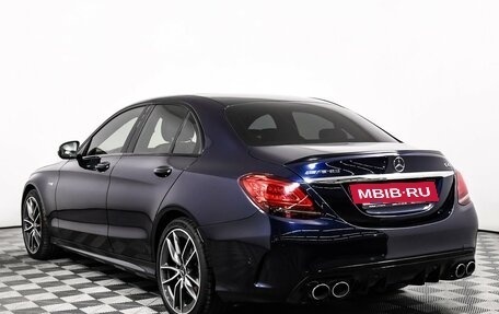 Mercedes-Benz C-Класс AMG, 2018 год, 4 500 000 рублей, 7 фотография
