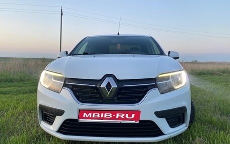 Renault Logan II, 2020 год, 675 000 рублей, 1 фотография