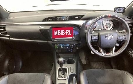 Toyota Hilux VIII, 2022 год, 3 690 033 рублей, 8 фотография