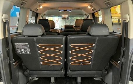 Mitsubishi Delica D:5 I, 2019 год, 2 780 000 рублей, 19 фотография