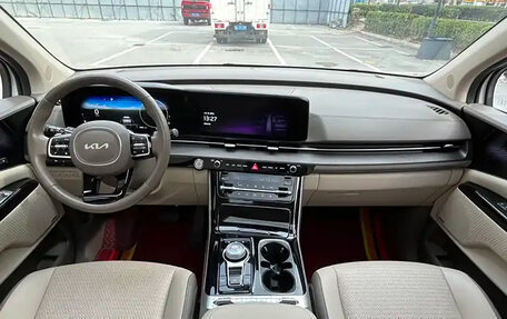 KIA Carnival, 2021 год, 2 510 444 рублей, 4 фотография