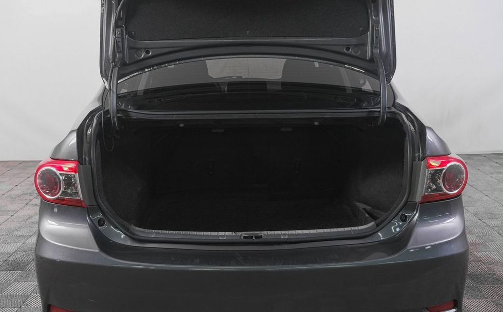 Toyota Corolla, 2012 год, 1 089 000 рублей, 9 фотография