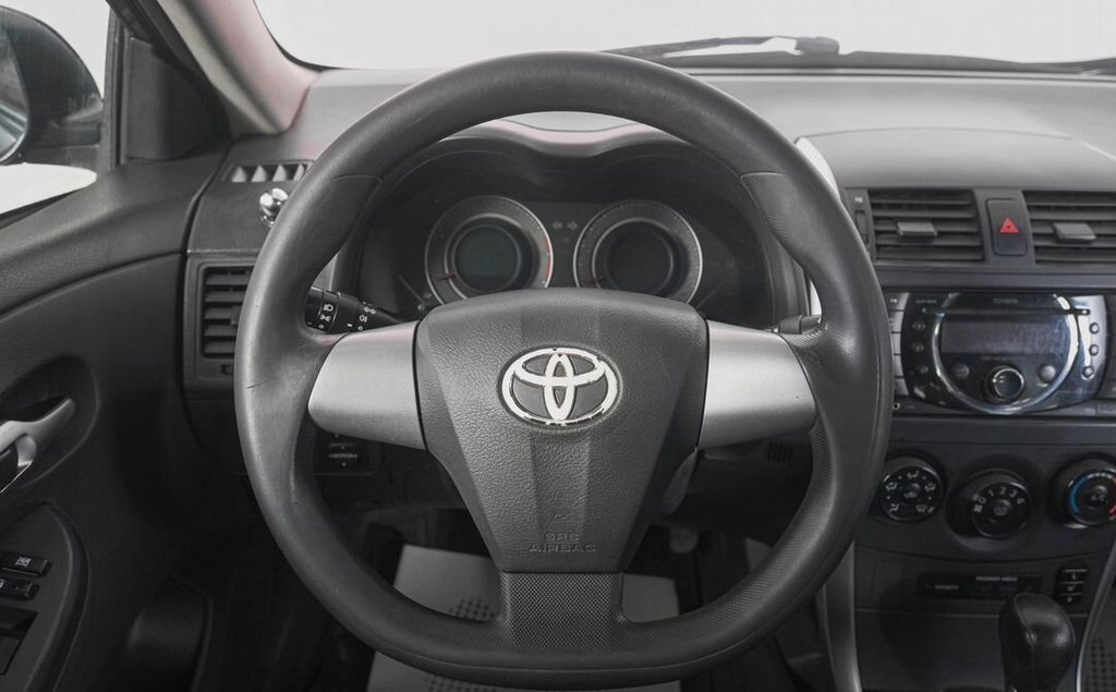 Toyota Corolla, 2012 год, 1 089 000 рублей, 17 фотография