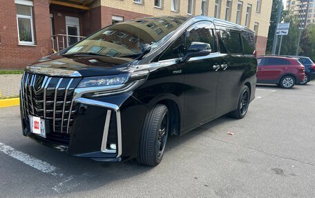 Toyota Alphard III, 2017 год, 4 030 000 рублей, 4 фотография
