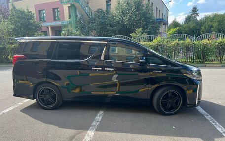 Toyota Alphard III, 2017 год, 4 030 000 рублей, 2 фотография