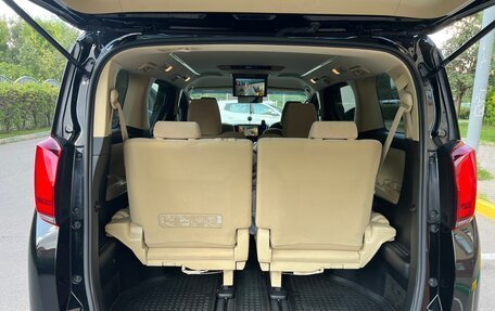 Toyota Alphard III, 2017 год, 4 030 000 рублей, 14 фотография
