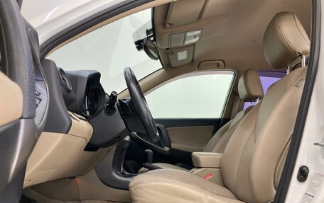 Toyota RAV4, 2010 год, 1 650 000 рублей, 13 фотография