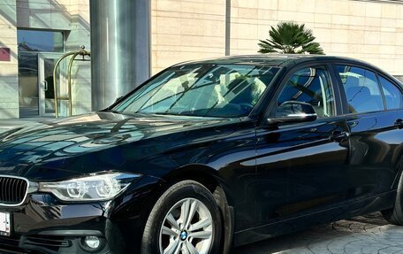 BMW 3 серия, 2015 год, 2 050 000 рублей, 3 фотография