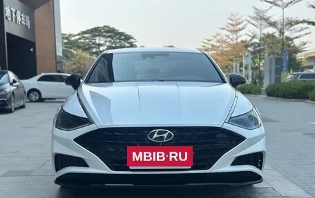 Hyundai Sonata VIII, 2021 год, 2 130 000 рублей, 2 фотография