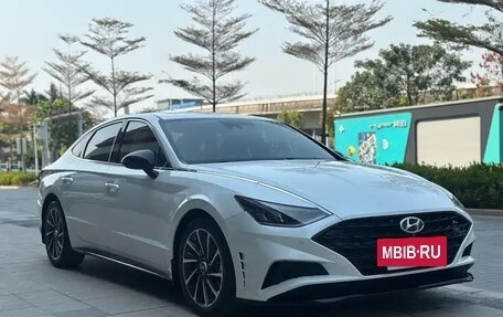 Hyundai Sonata VIII, 2021 год, 2 130 000 рублей, 3 фотография