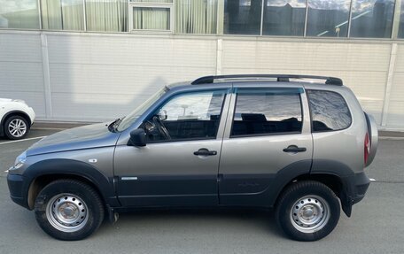 Chevrolet Niva I рестайлинг, 2013 год, 490 000 рублей, 5 фотография