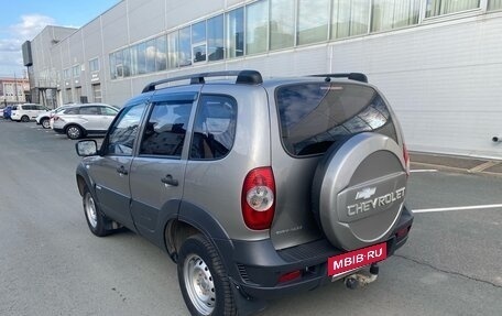 Chevrolet Niva I рестайлинг, 2013 год, 490 000 рублей, 6 фотография