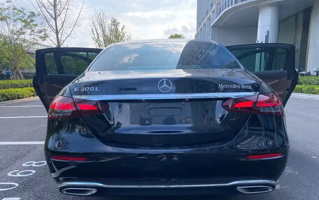 Mercedes-Benz E-Класс, 2022 год, 3 890 275 рублей, 6 фотография