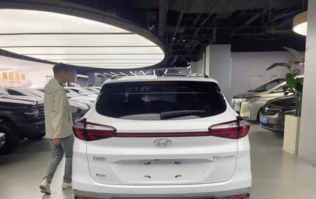 Hyundai Tucson III, 2020 год, 1 675 000 рублей, 6 фотография