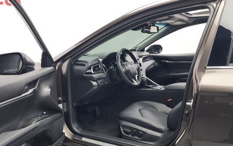 Toyota Camry, 2021 год, 2 904 650 рублей, 9 фотография