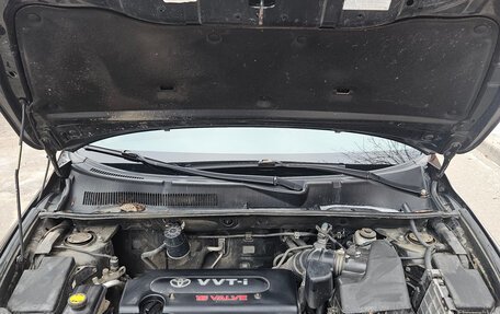 Toyota RAV4, 2006 год, 21 фотография
