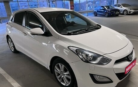 Hyundai i30 II рестайлинг, 2014 год, 999 000 рублей, 1 фотография