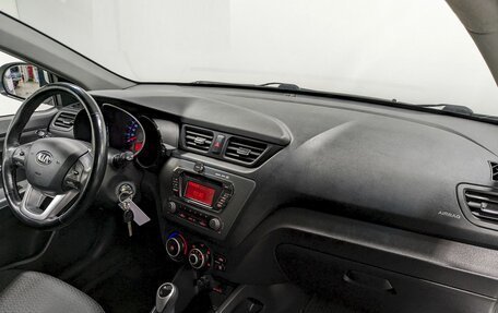 KIA Rio III рестайлинг, 2014 год, 990 000 рублей, 19 фотография