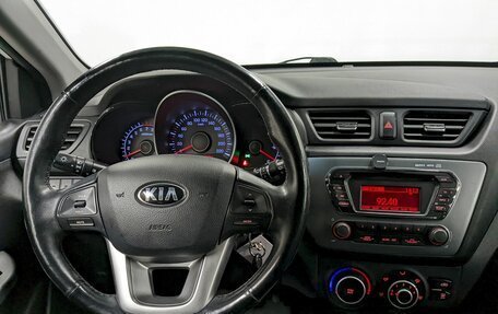 KIA Rio III рестайлинг, 2014 год, 990 000 рублей, 22 фотография