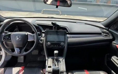 Honda Civic IX, 2021 год, 1 435 000 рублей, 6 фотография