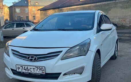 Hyundai Solaris II рестайлинг, 2014 год, 430 000 рублей, 1 фотография