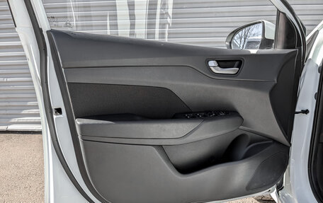 Hyundai Solaris II рестайлинг, 2019 год, 1 425 000 рублей, 19 фотография