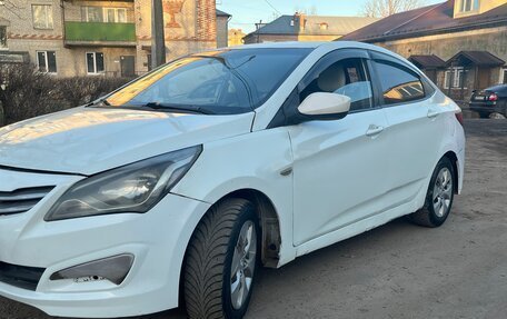 Hyundai Solaris II рестайлинг, 2014 год, 430 000 рублей, 3 фотография