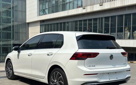 Volkswagen Golf VIII, 2021 год, 2 100 000 рублей, 6 фотография