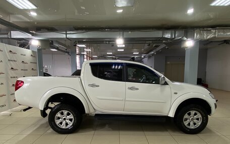 Mitsubishi L200 IV рестайлинг, 2011 год, 1 240 000 рублей, 5 фотография