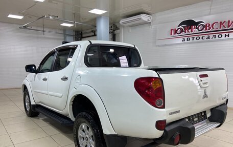 Mitsubishi L200 IV рестайлинг, 2011 год, 1 240 000 рублей, 7 фотография