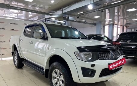 Mitsubishi L200 IV рестайлинг, 2011 год, 1 240 000 рублей, 4 фотография